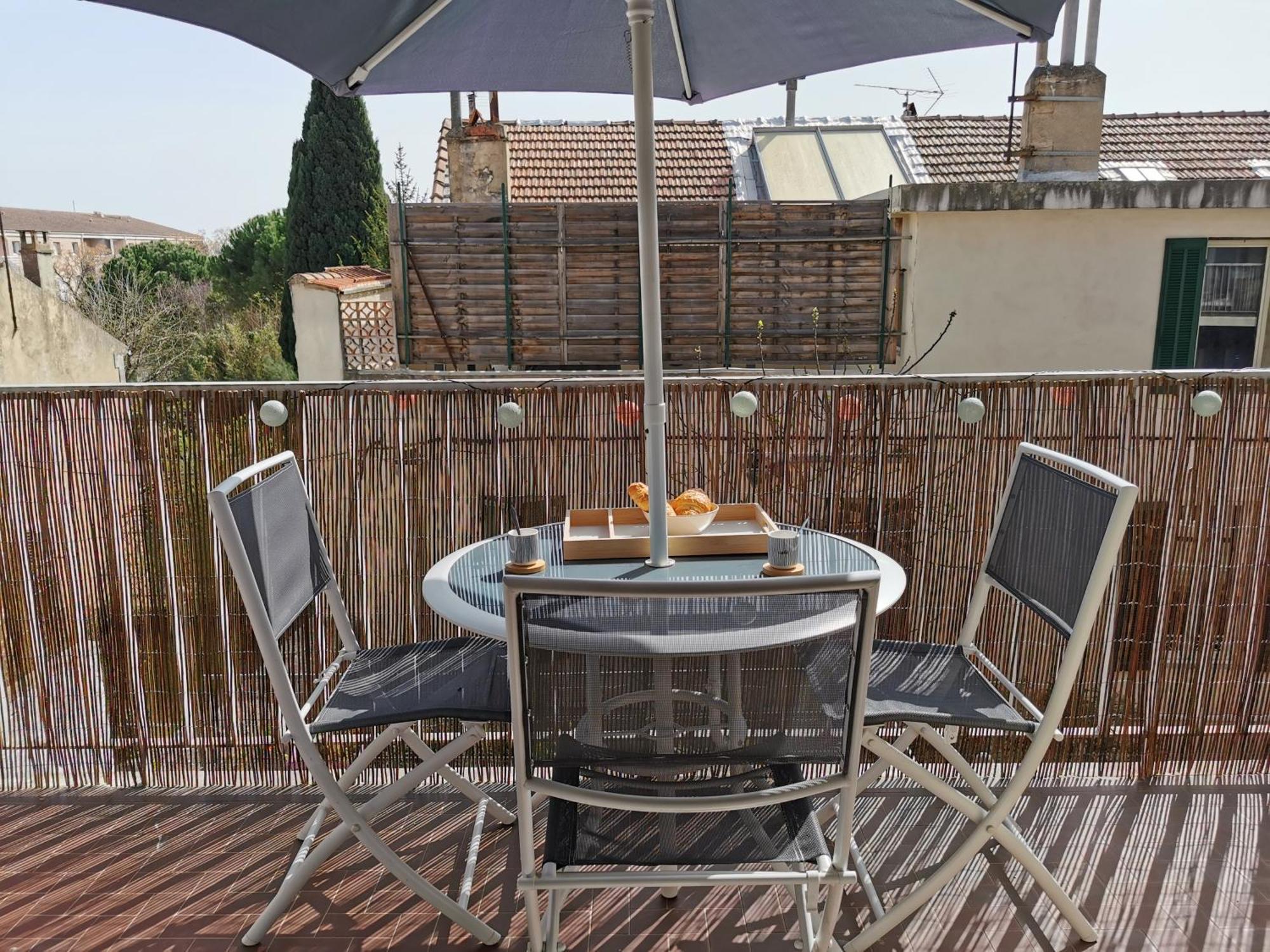 Appart'cosy - Clim - Terrasse - Ascenseur Cavaillon